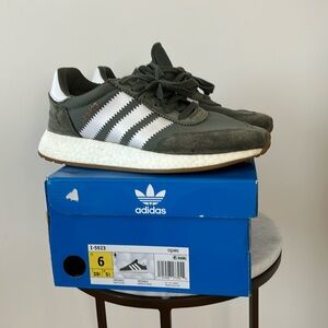 Adidas I-5923 Base Green US M 6 (slightly worn)